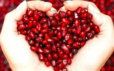5 lý do bất ngờ từ quả lựu giúp 'chuyện ấy' thăng hoa