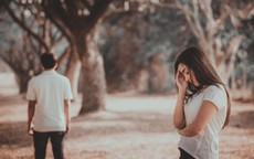 4 cung hoàng đạo quay lưng lạnh lùng đến bất ngờ khi bị phản bội