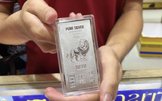 Giá bạc hôm nay (5/2): Thị trường trong nước rung lắc mạnh, Phú Quý, Ancarat cùng giảm đến 10 triệu đồng/kg chỉ trong vài giờ mở phiên