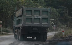 Thái Nguyên: Sau vụ CSGT hy sinh, nhìn lại nguy cơ từ xe tải chở đất phục vụ dự án tái định cư Bản Áng