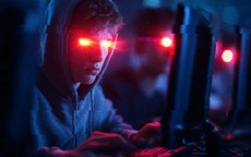 Thế hệ đầu tiên lớn lên cùng AI đang đối mặt khủng hoảng tâm trí và "nhiễm độc"