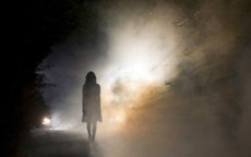 Vì sao người mất cần thắp hương trong 100 ngày?