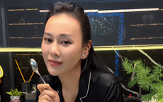 Phương Oanh lộ diện sau nửa năm vắng bóng, gây chú ý với 'món ăn nhỏ'