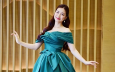 Hòa Minzy liên tiếp nhận tin vui lớn