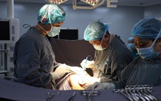 Cô gái 27 tuổi bị ung thư buồng trứng giai đoạn III thừa nhận 1 sai lầm nhiều chị em Việt mắc phải