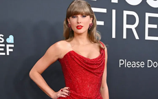Taylor Swift phá kỷ lục về giải thưởng
