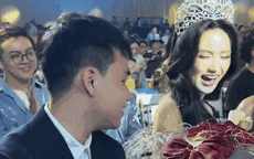 Bạn trai yêu 9 năm của Ý Nhi có động thái gây chú ý