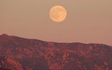 “Trăng hồng” và “trăng xanh” tháng 4 - 5 có gì đặc biệt?