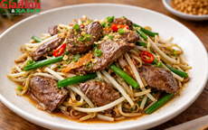 Nhiều người vẫn xào gan heo với giá đỗ mà không biết: Bác sĩ cảnh báo điều này