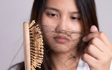 Sự thật về rụng tóc khi dùng biện pháp tránh thai nội tiết tố