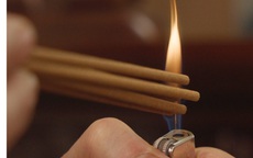 Khung giờ đẹp thắp hương ngày mai – Rằm tháng 2 âm lịch 2026 và 3 điều nên làm để kích tài lộc