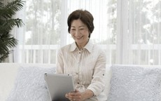 Ở cùng con sau nghỉ hưu, cụ bà đặt ra 3 nguyên tắc và chưa từng xảy ra xích mích