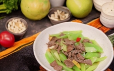 Hãy ăn nhiều hơn loại rau bổ gan này vào tháng Tư: Xào với thịt bò, giúp ngủ ngon, tăng cường dương khí và bổ sung khí huyết