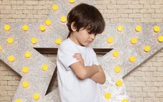 3 dấu hiệu trẻ đang trở nên ích kỉ, cha mẹ không sửa sớm sau này khó mong hiếu thảo