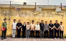 Triệt phá đường dây đánh bạc qua trang "QQ88", khởi tố 11 đối tượng