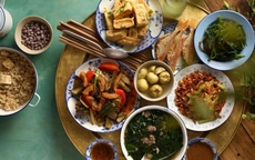 Tại sao chúng ta luôn thèm món ăn của mẹ khi bị áp lực bủa vây? - Sự thật của mâm cơm chữa lành!