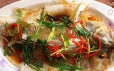 Đánh bại cả thịt bò và thịt lợn, người sành ăn đều chọn món này trong tháng 4 vì bổ não, hương vị lại tươi ngon khó cưỡng