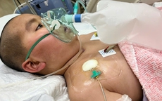 MS 1080: 6 ca mổ liên tiếp vẫn chưa qua cửa tử, bé trai 11 tuổi và lời cầu xin của người mẹ đơn thân