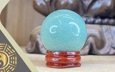 Quả cầu đá trợ lực phong thủy cho người mệnh Thủy như thế nào?