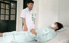 Nam sinh 12 tuổi tổn thương niệu đạo vì chiếc bút trong lớp học