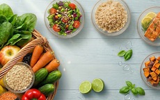 6 quy tắc dễ áp dụng chế độ ăn lành mạnh theo tiêu chuẩn quốc tế