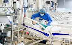 Nữ sinh 17 tuổi sốc tim nguy kịch vì viêm cơ tim cấp từ 1 dấu hiệu nhiều người Việt bỏ qua