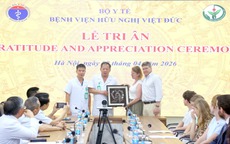 Tri ân gia đình thiếu nữ Anh hiến tạng, trao cơ hội sống cho 3 người Việt