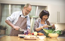 Sau tuổi 40, để ý điều này khi ăn giúp giảm nguy cơ nhiều bệnh