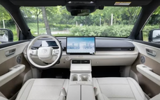 SUV hạng C giá 424 triệu đồng của Toyota đẹp phong cách, 224 mã lực, hỗ trợ lái hiện đại, sẵn sàng cạnh tranh Mazda CX-5,  chi trả ngang Toyota Vios 