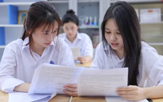TPHCM: Giảm áp lực thi tuyển vào lớp 10 công lập