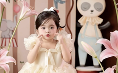 Lisa - Con gái út nhà Khánh Thi và Phan Hiển tiếp tục 'gây sốt' nhờ vẻ đẹp 'đánh bại AI'