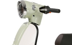 Xe máy điện giá siêu rẻ chỉ 17,6 triệu đồng nhập khẩu về Việt Nam kiểu dáng cổ điển, công nghệ tân tiến cực hợp với chị em phong cách điệu đà