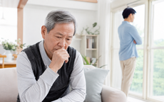 Từ niềm tự hào đến nỗi đau: Con trai tiến sĩ từ mặt cha chỉ vì một căn nhà