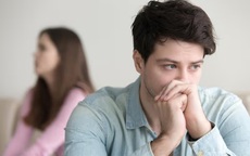 Người phụ nữ 36 tuổi vô sinh thứ phát, phát hiện nguyên nhân vì tử cung chi chít sẹo