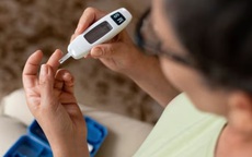 Người phụ nữ nhập viện vì sốt cao, khó thở, bác sĩ phát hiện biến chứng nguy hiểm từ đái tháo đường