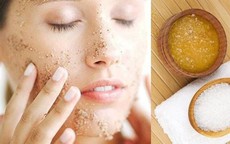 Da mịn màng như em bé nhờ tuyệt chiêu tẩy da chết bằng đường ít ai ngờ tới