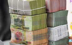 Điều kiện gửi 100 triệu đồng 13 tháng hưởng lãi suất lên tới 8,9%: Số tiền về tay là bao nhiêu?