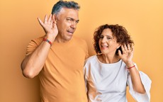 Tưởng chỉ là 'lãng tai', không ngờ là tín hiệu sớm của bệnh mất trí nhớ