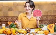 Hay quên, mất tập trung? 5 cách đơn giản giúp não bộ khỏe hơn, trí nhớ tốt lên từng ngày