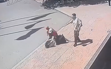Hà Nội: Công an vào cuộc vụ cô gái bị shipper hành hung dã man vì mâu thuẫn khi giao đồ ăn