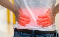 Đừng chỉ nghĩ đau lưng mới là bệnh thận, 4 dấu hiệu này cho thấy thận đang tổn thương