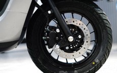 Trang bị ngang SH Mode, xe ga 125cc của Yamaha giá 37 triệu đồng đẹp cổ điển, có phanh ABS, rẻ như Vision