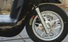 Thử lái xe máy điện giá 29,9 triệu đồng ở Việt Nam đi 200 km/lần sạc, tăng tốc cực bốc, công nghệ như ô tô, rẻ hơn Vision