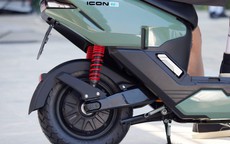 Nữ chủ nhân xe máy điện Honda ICON e: chia sẻ thật sau thời gian trải nghiệm: Cốp rộng, phanh CBS an toàn, di chuyển nhẹ, êm nhưng...