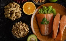 Uống omega-3 với gì để hấp thụ tốt nhất? 5 thực phẩm chuyên gia khuyên nên ăn cùng