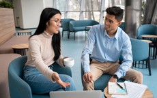 EQ cao không chỉ biết nói hay, mà còn biết lùi đúng 3 lần này trong cuộc đời