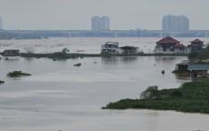 Chiều nay, thủy điện Tuyên Quang đóng cửa xả đáy, Hà Nội không được lơ là trước diễn biến sông Hồng