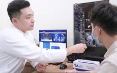 Thanh niên 23 tuổi suýt mất thính lực vì mắc sai lầm trong lúc đeo tai nghe