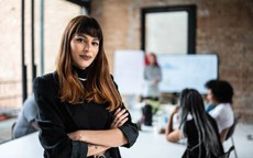 Người khôn ngoan hiếm khi khoe 2 điều này: Càng kín tiếng, cuộc sống càng bình yên
