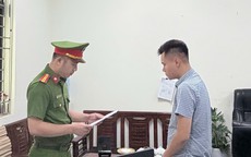 Tài xế taxi chiếm đoạt tiền của nhiều doanh nghiệp